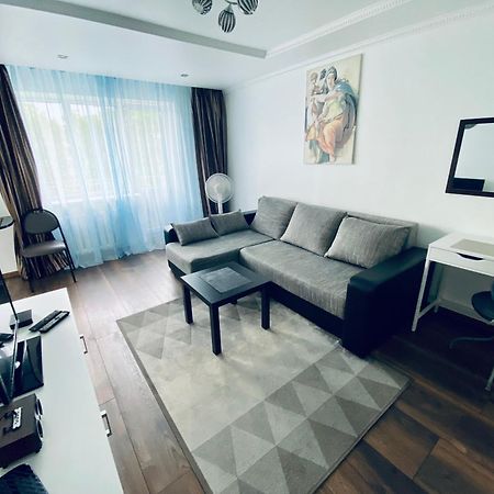 Fine Apartment 2 옐가바 외부 사진